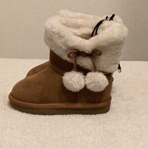 Kids' Tan Boots with Faux Fur Trim